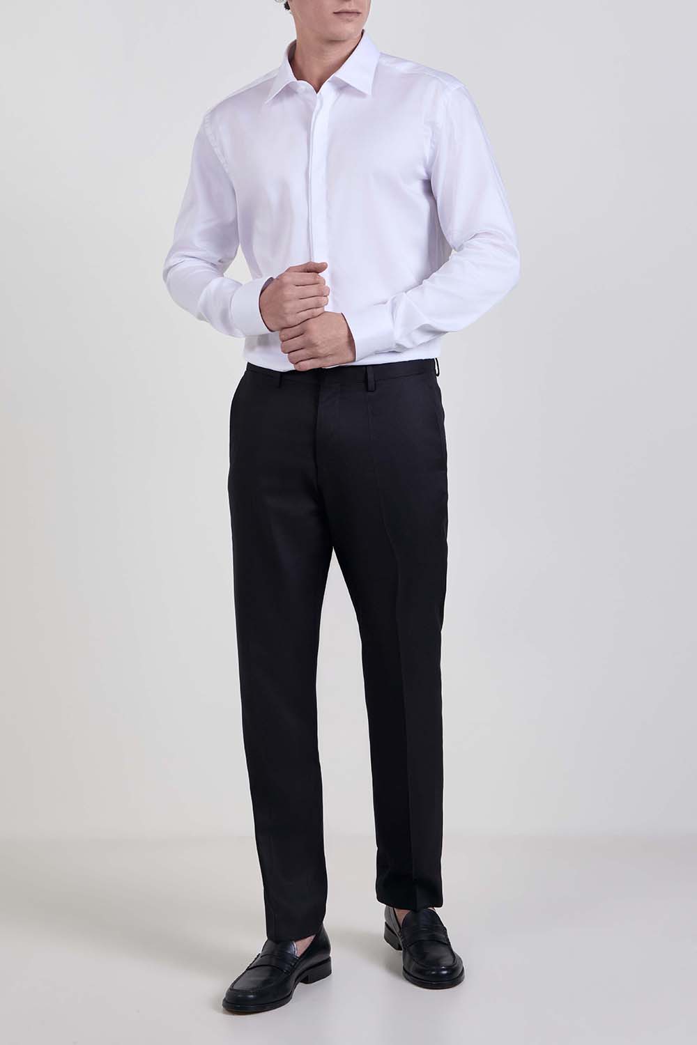 חולצה מכופתרת בגזרת סלים